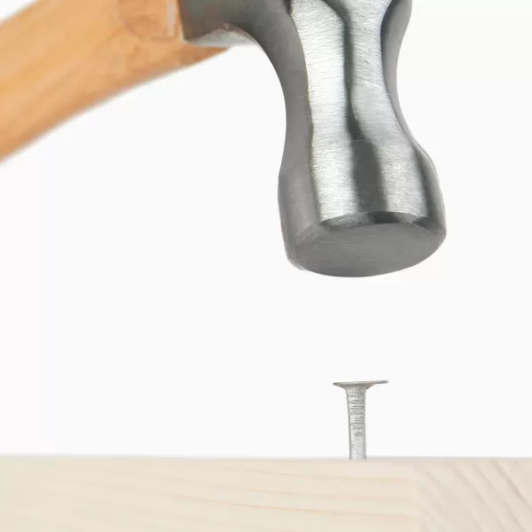 Carpenter hammer, wooden handle 500gr/16oz 